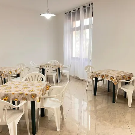 Brebei Niedda 3* غونيسا